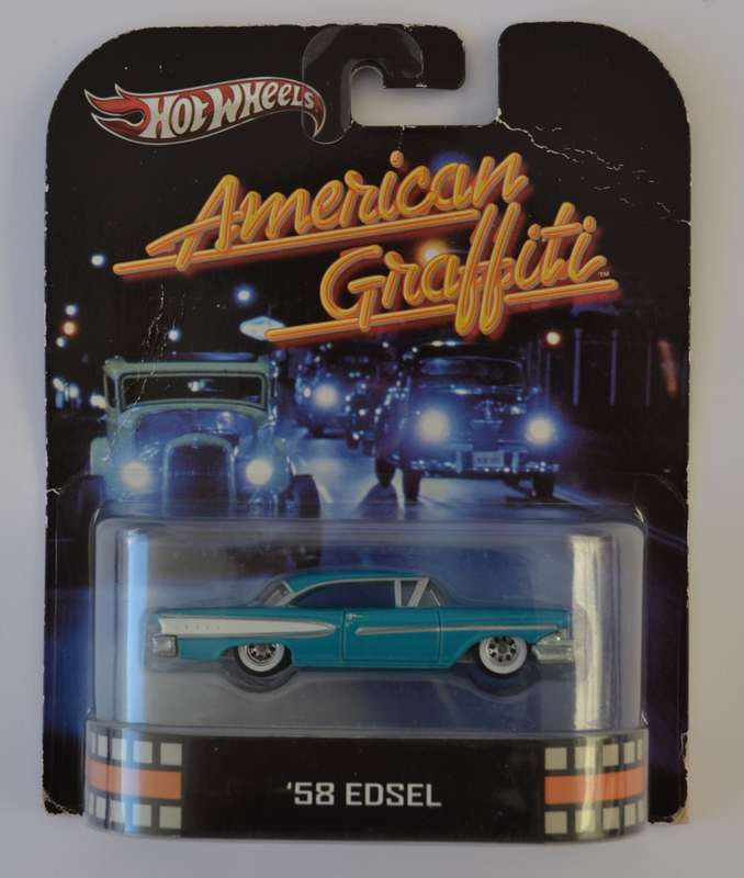 Hot Wheels `58 Edsel Model Car Scale 1:64 as per photo