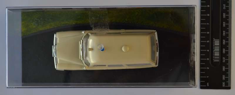 James Bond 007 Mercedes Benz Ambulance - Thunderball Model Car Scale 1:32 as per photo