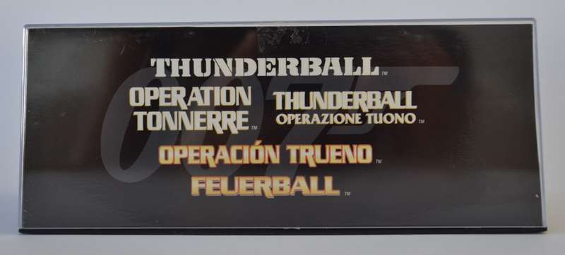 James Bond 007 Mercedes Benz Ambulance - Thunderball Model Car Scale 1:32 as per photo