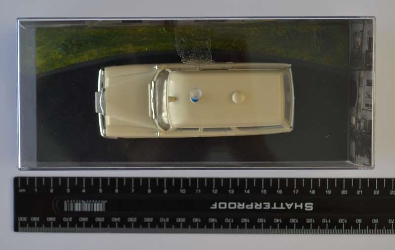 James Bond 007 Mercedes Benz Ambulance - Thunderball Model Car Scale 1:32 as per photo