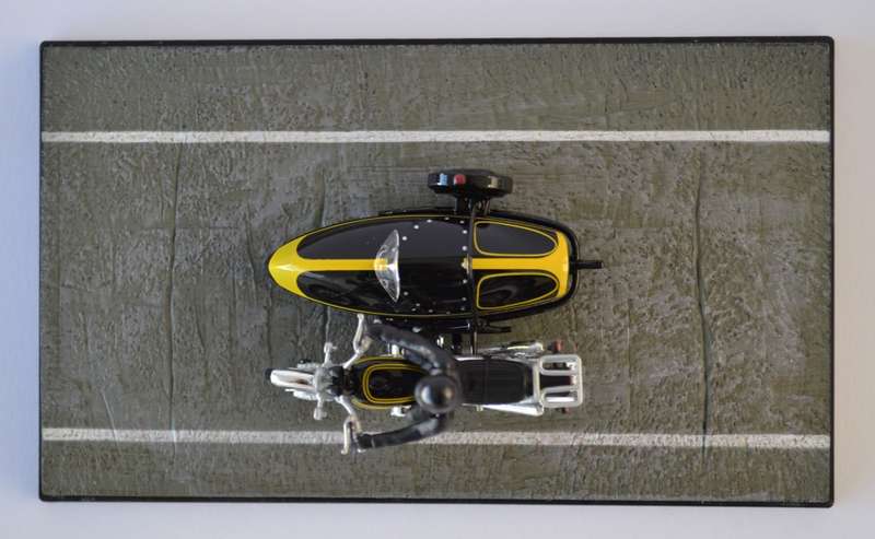 James Bond 007 Kawasaki Z900 with Sidecar-The Spy Who Loved Me Model Car 1:64 as per photo