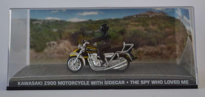 James Bond 007 Kawasaki Z900 with Sidecar-The Spy Who Loved Me Model Car 1:64 as per photo