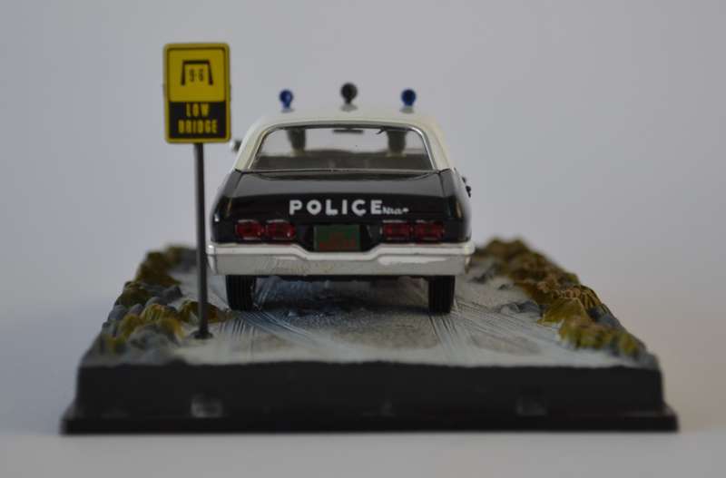 James Bond 007 Chevrolet Nova - Live and Let Die Model Car Scale 1:43 as per photo