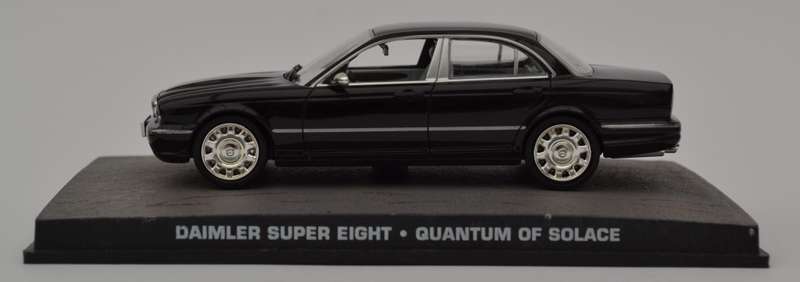 James Bond 007 Daimler Super8 - Quantum of Solace Model Car Scale 1:43 as per photo