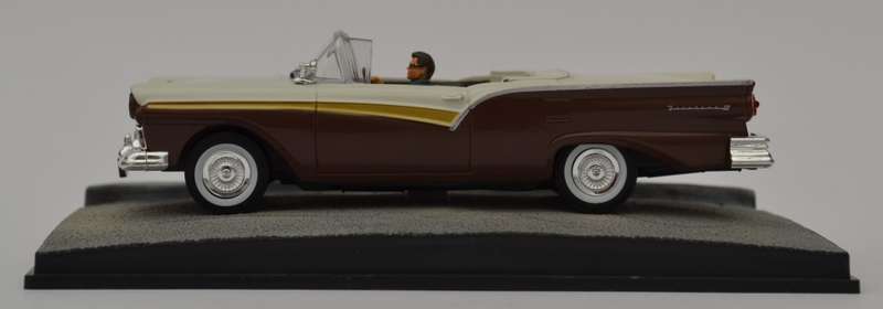 James Bond 007 Ford Fairlane - Die Another Day Model Car Scale 1:43 as per photo