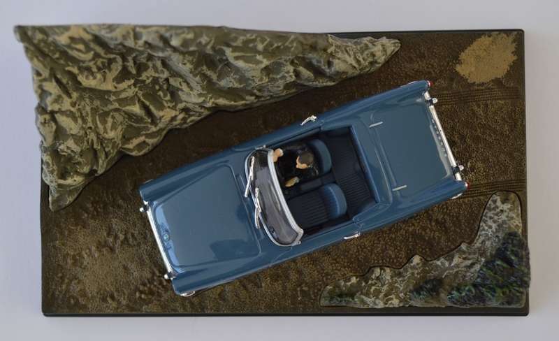 James Bond 007 Sunbeam Alpine - Dr No Model Car Scale 1:43 as per photo