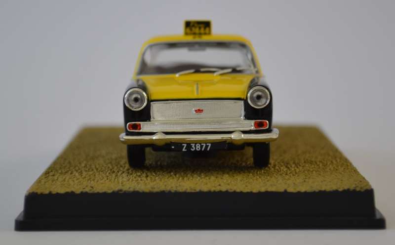 James Bond 007 Austin A55 Cambridge - Dr No Model Car Scale 1:43 as per photo