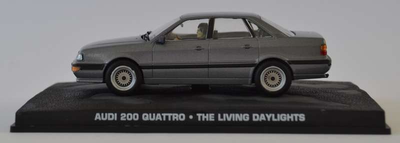 James Bond 007 Audi 200 Quatro - The Living Daylights Model Car Scale 1:43 as per photo