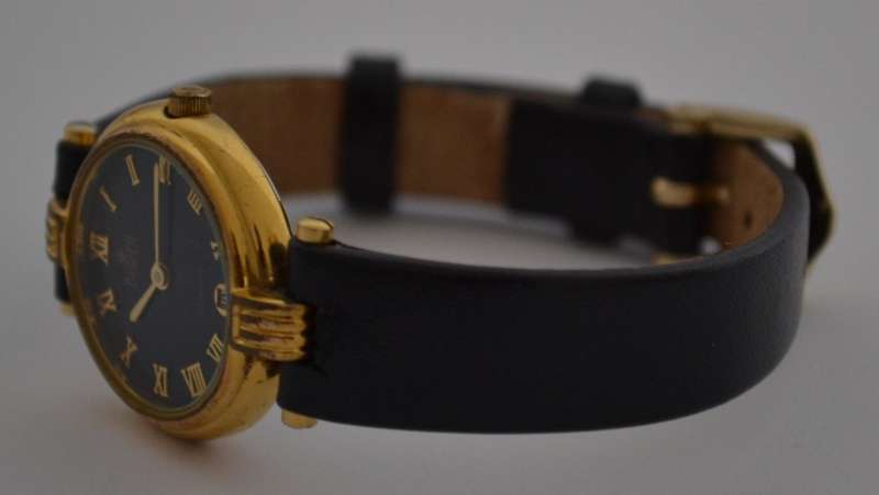 Buren Vintage Ladies Watch. Working as per photo