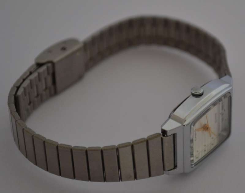 Casio Quartz Ladies Watch, Brand new, Working as per photo