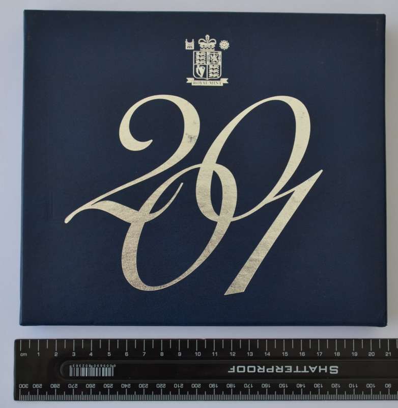 2001 United Kingdom Proof Set as per photo