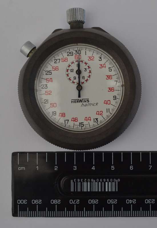 Herwins Hattrick Vintage Stopwatch, Working