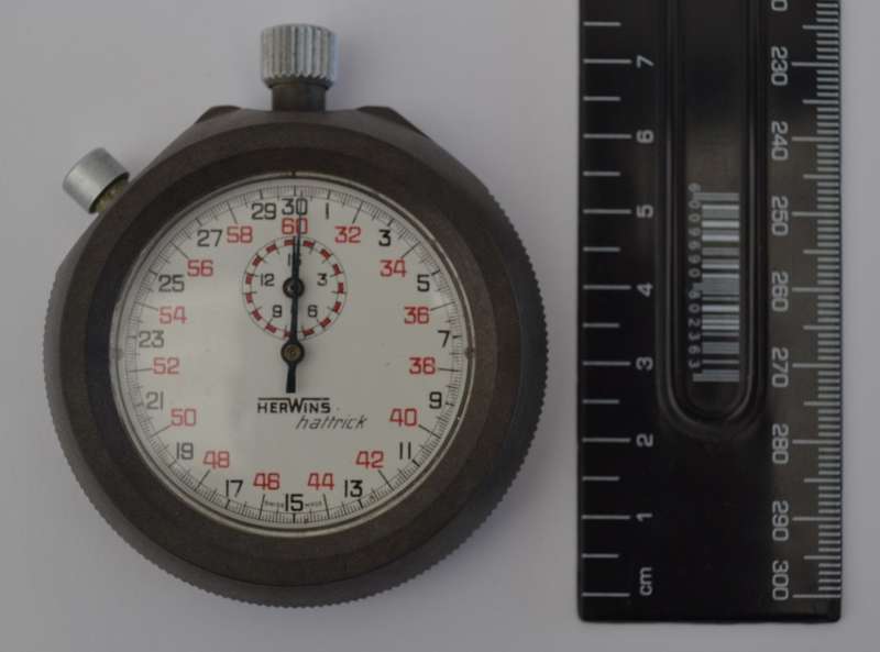 Herwins Hattrick Vintage Stopwatch, Working