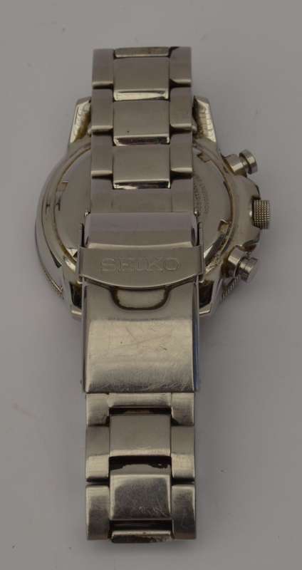 Seiko Chronograph Solar Watch in box - working as per photo