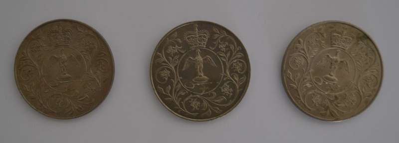 Lot of 3 Queen Elizabeth II Silver Jubilee Crown Medallions as per photo