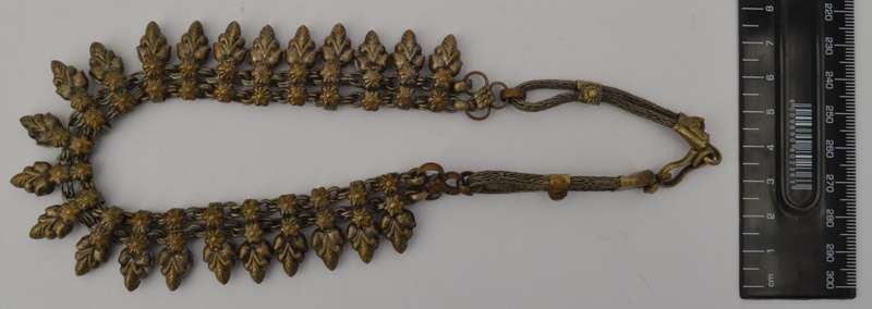 Vintage Indian Costume Jewelry Necklace length 40cm as per photo