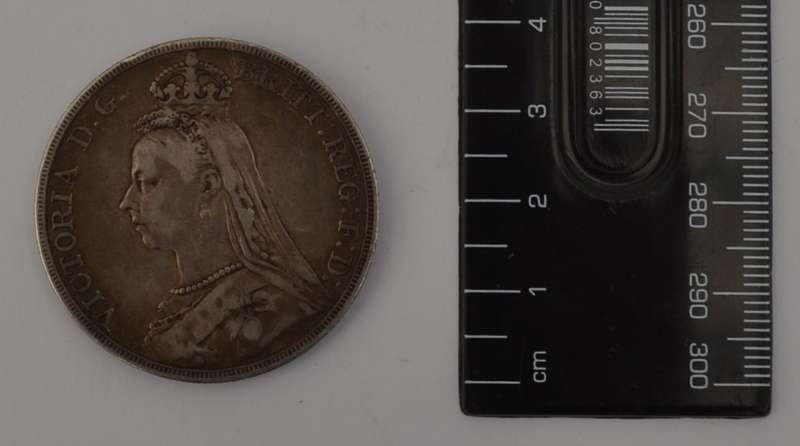 1889 Queen Victoria Sterling Silver Crown weight 28g diameter 38mm as per photo