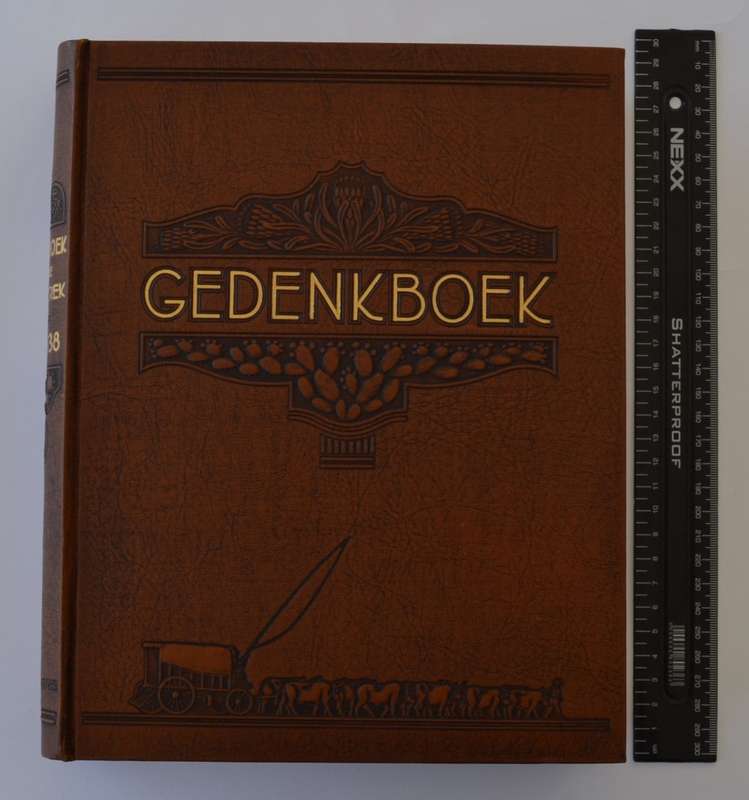 Gedenkboek van die Ossewatrek 1838-1938, in pristine condition as per photo