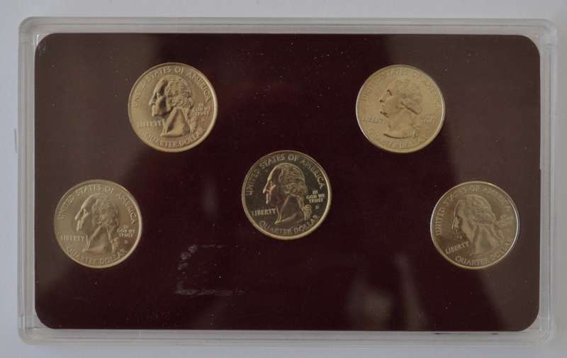 2001 USA 50 States Commemorative Quarters Denver Mint as per photo