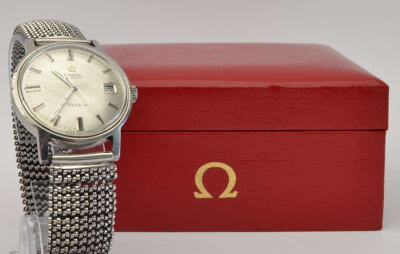 Vintage Omega Geneve Automatic date model watch in original box