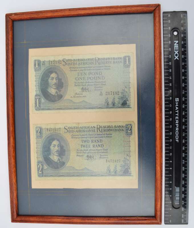 Framed MH De Kock  SA 1 Pound & SA R2 Banknotes