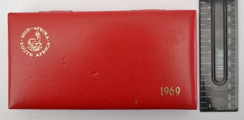 1969 SA Proof Set in red box