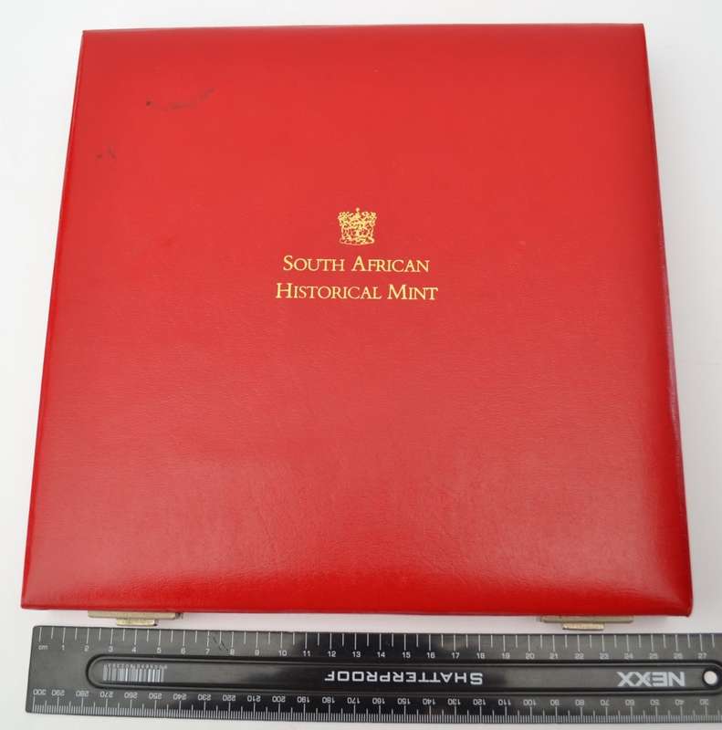 UK Royal Collection Set of 16 Sterling Silver Medallions as per photo