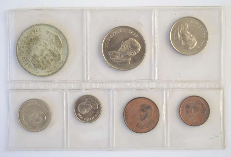 1968 SA Proof Set with Silver R1 as per photo