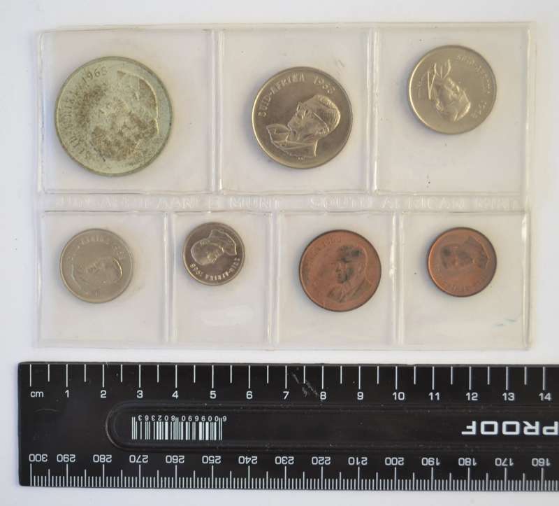 1968 SA Proof Set with Silver R1 as per photo
