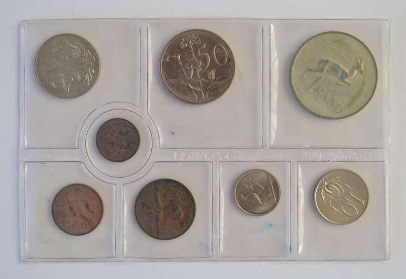 1975 SA Proof Set with Silver R1 as per photo