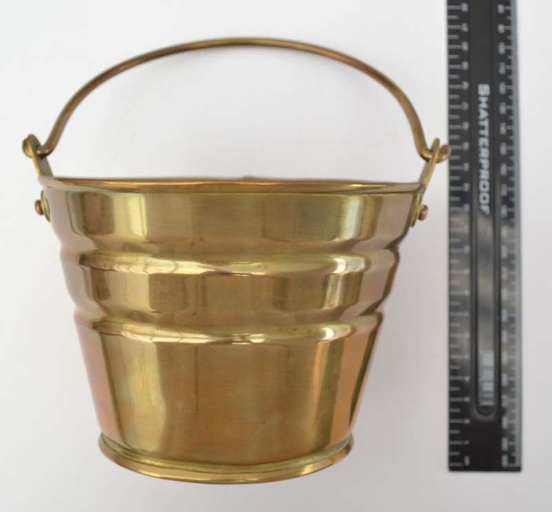 Brass Bucket/Planter with handle as per photo