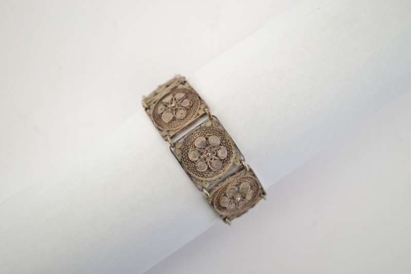 Vintage Sterling Silver Filigree Bracelet weight 27g as per photo