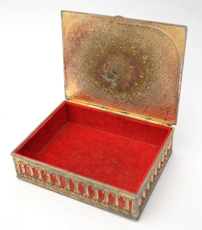 Vintage Jewelry Box as per photo