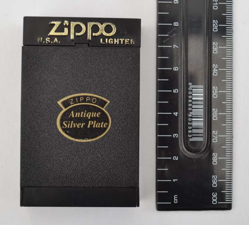 Zippo Lighter - as new - in orignal box as per photo