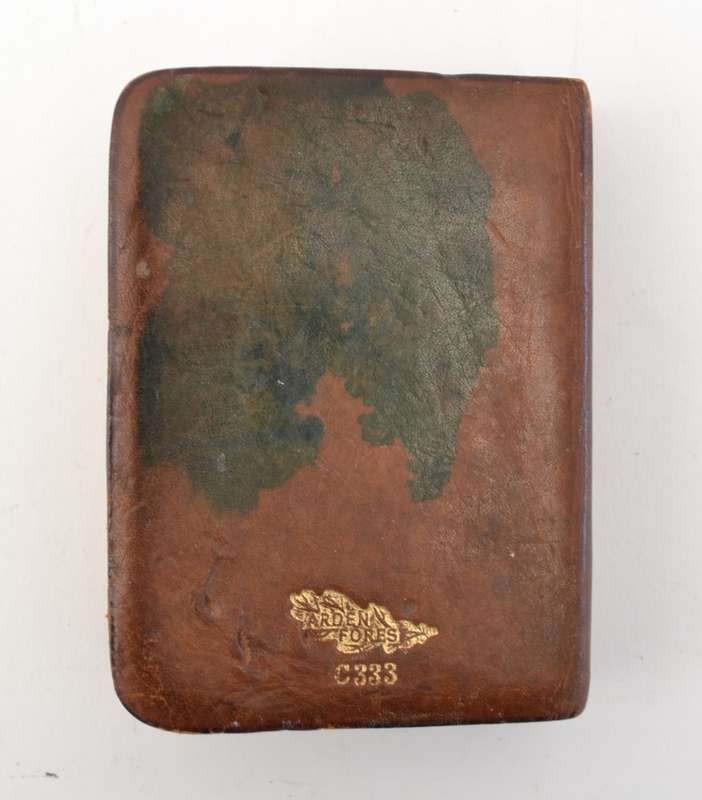 French/English Dictionary - Midget Dictionaries in leather published in 1933 as per photo