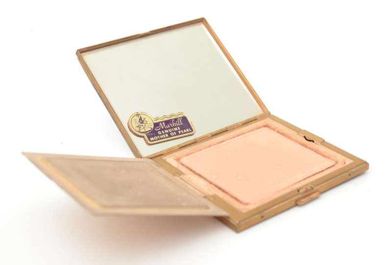 Mother of Pearl Marhill Compact, Comb & Lighter Set as per photo