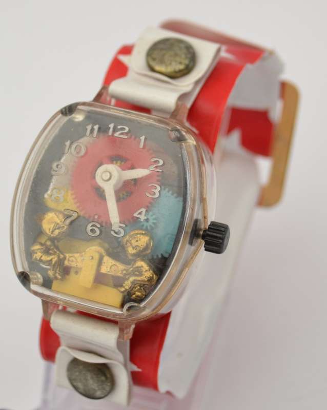 Leisure Dynamics See-Saw Wristwatch as per photo