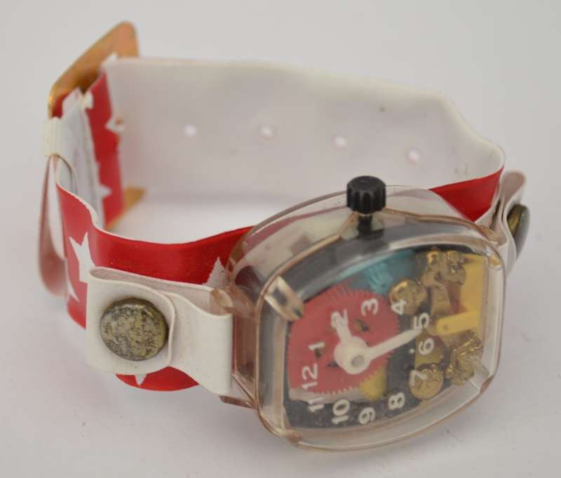 Leisure Dynamics See-Saw Wristwatch as per photo