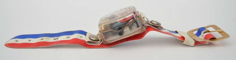 Leisure Dynamics See-Saw Wristwatch as per photo