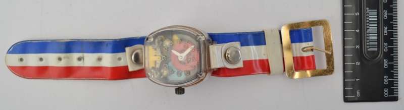 Leisure Dynamics See-Saw Wristwatch as per photo