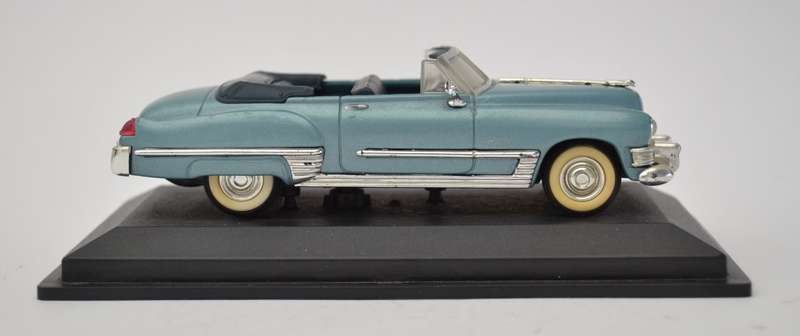 1949 Cadillac Coupe de Ville model Car scale 1:32 as per photo