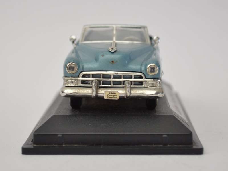 1949 Cadillac Coupe de Ville model Car scale 1:32 as per photo