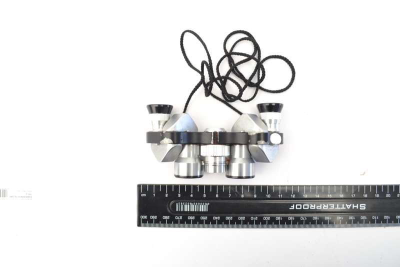 Vesper Optics Binoculars in original case as per photo