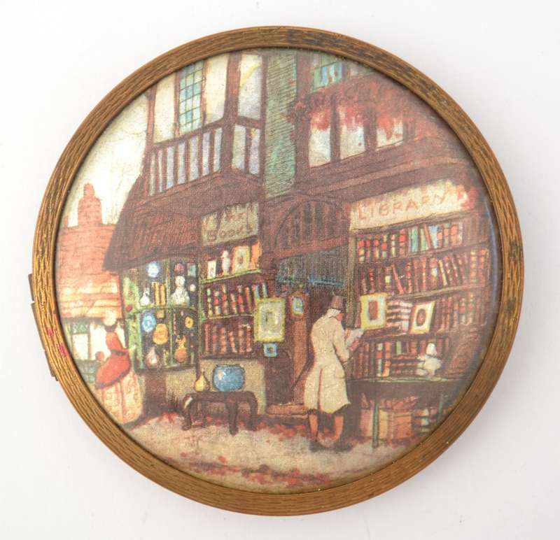 Vintage Powder Compact made in England as per photo