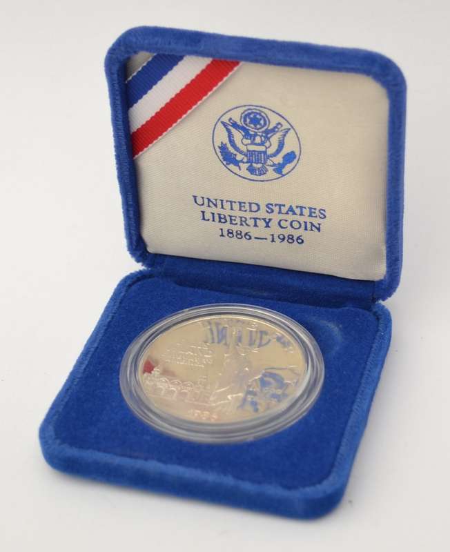 USA 1886-1986 1 Ounce Silver Medallion asper photo