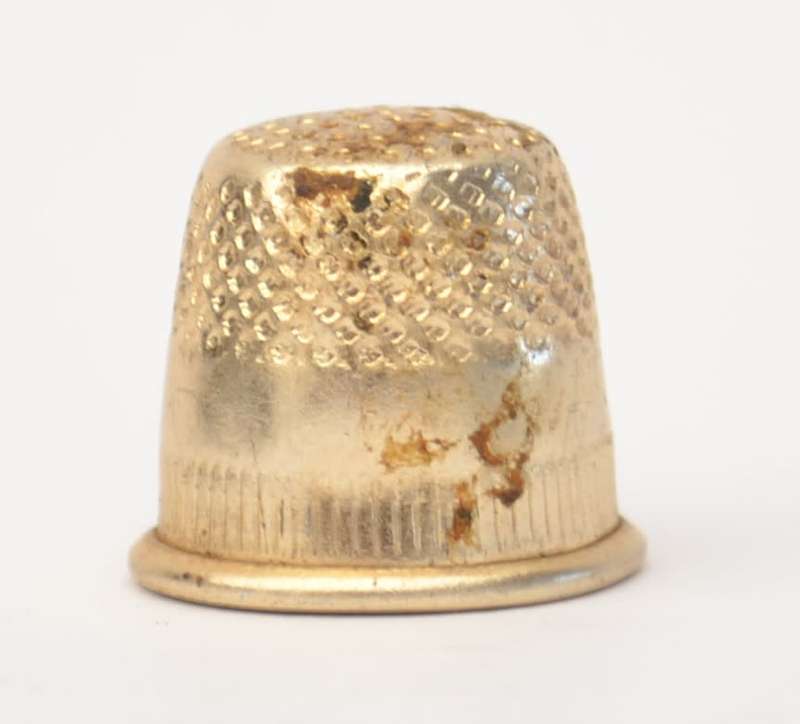 Gold Color Metal Thimble made in Japan in leather pouch as per photo