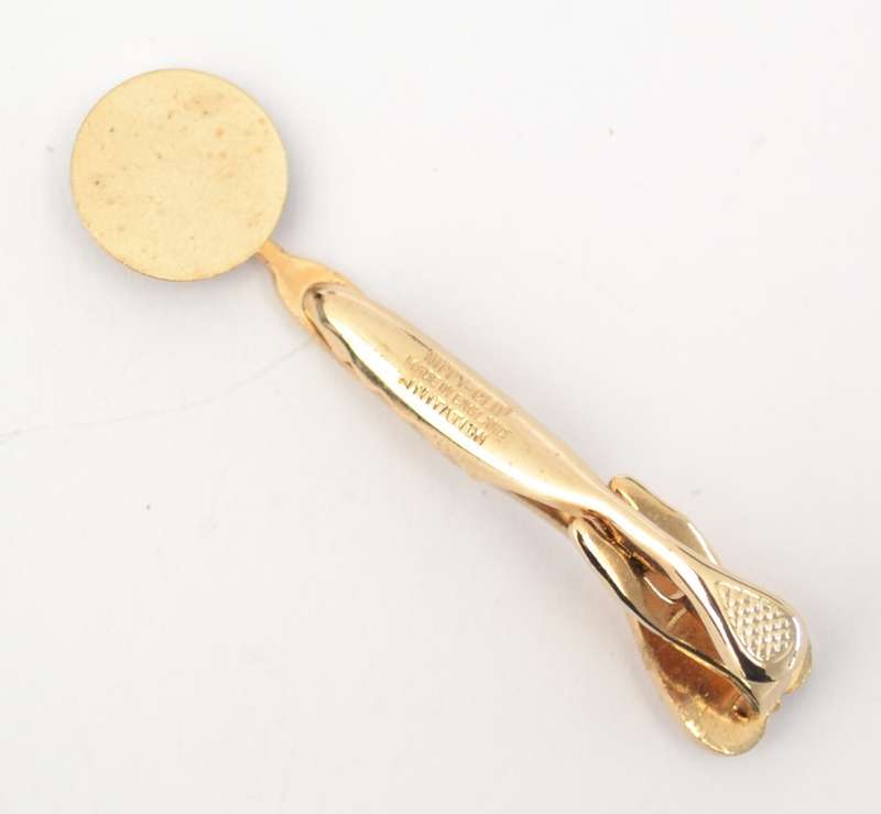 Gold Color Darts Tie Pin as per photo