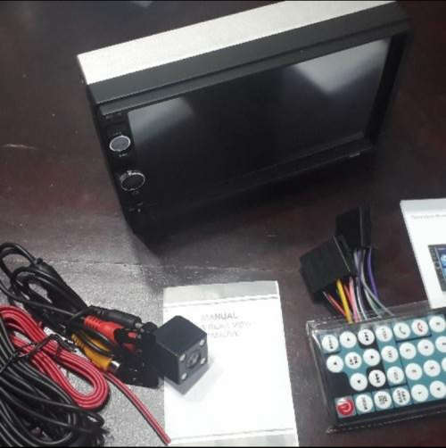 Car Radio with reverse Camera