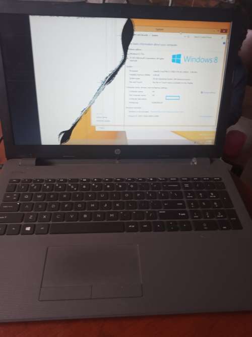 Hp 250 G6 Cracked screen!