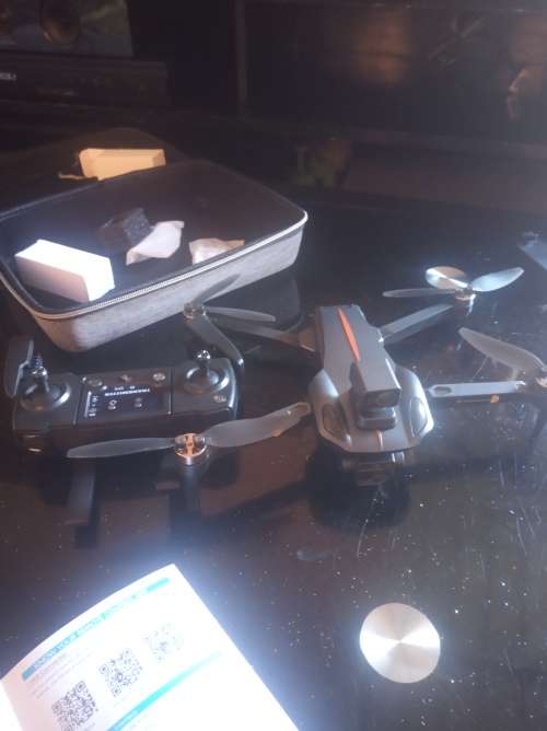 4K Drone /2 x Batteries/5G Wi-Fi